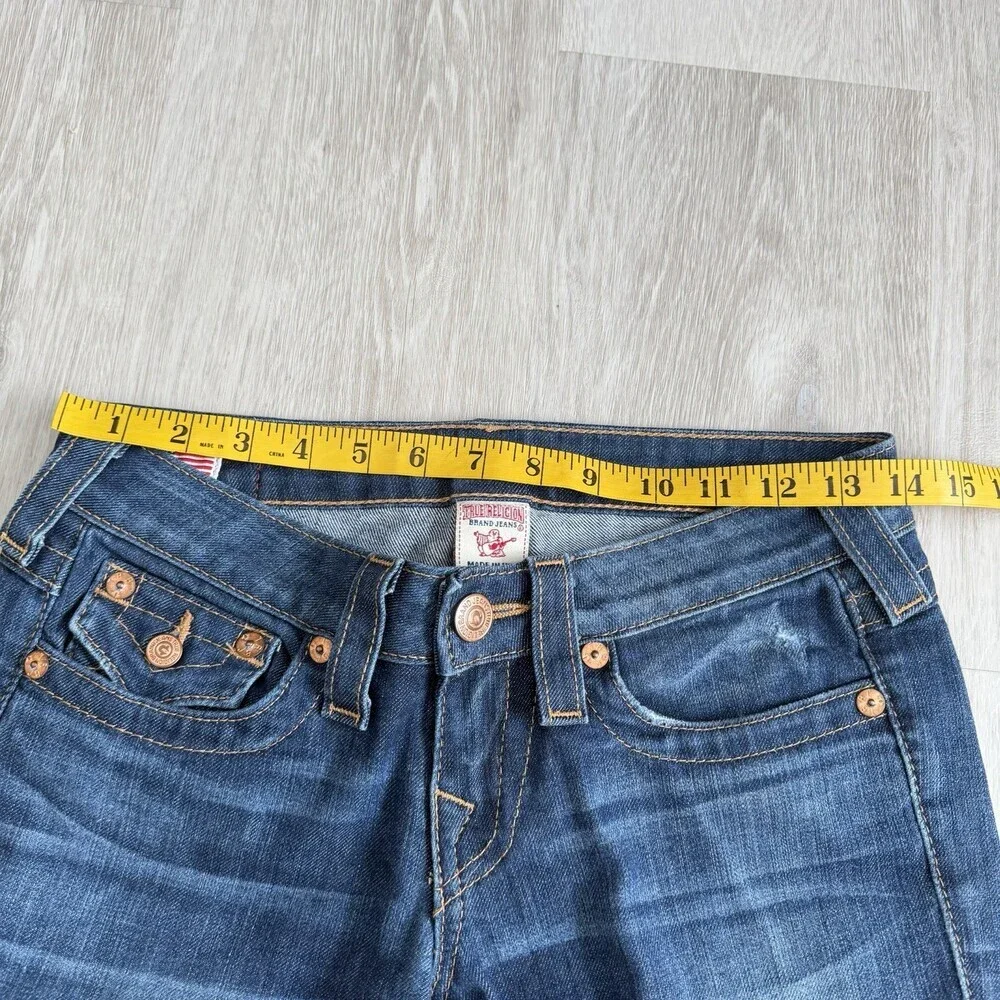 True Religion Billy Jeans Size 26 Low Rise Bootcut Distressed Women EUC - Picture 13 of 16